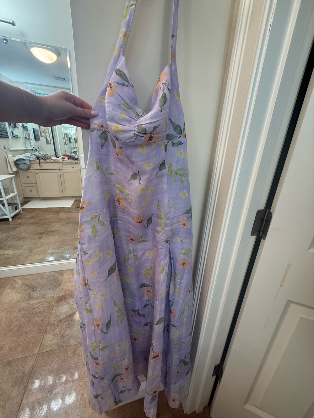 ASTR the Label Floral Halter Neck Dress in Size S - Picture 6 of 13